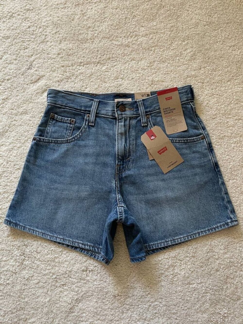 NWT Levi's Cinch High Rise Denim Shorts Size 25
